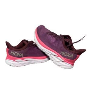 Hoka One One Clifton 8